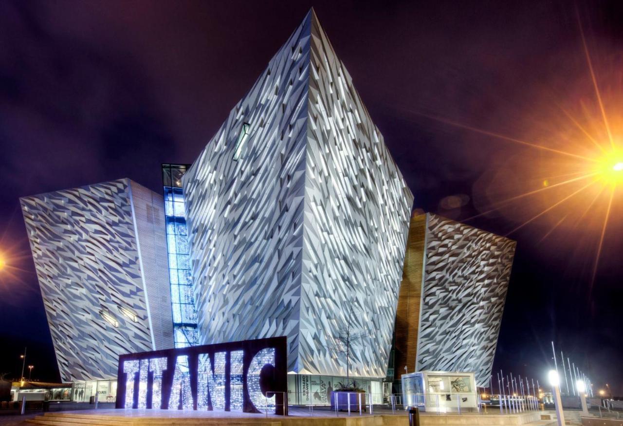 Ibis Budget Belfast City Centre Exteriör bild
